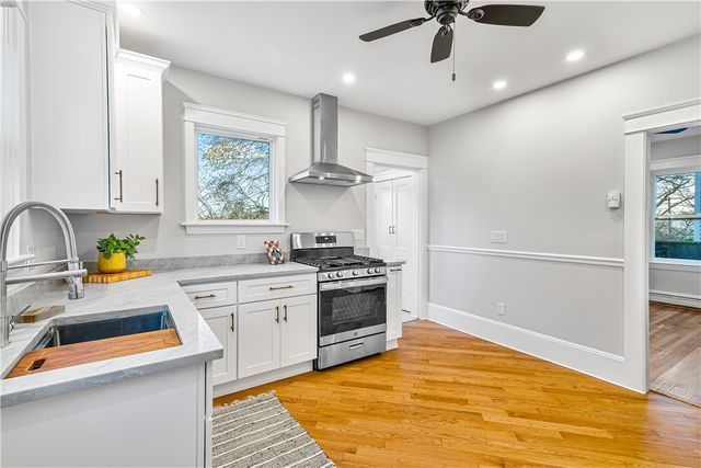 115 Longwood Avenue, Providence, RI 02908