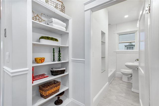 115 Longwood Avenue, Providence, RI 02908