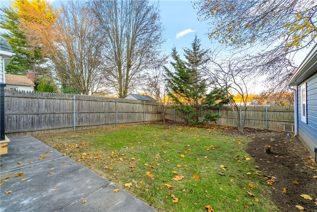 115 Longwood Avenue, Providence, RI 02908