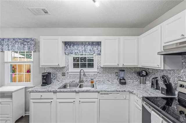9 Princeton Place Drive, Adairsville, GA 30103
