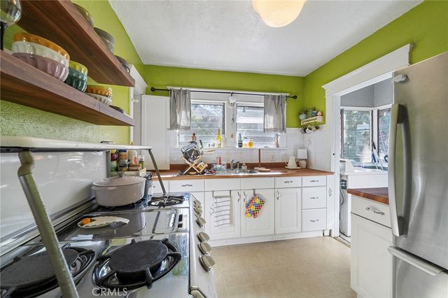 262 Thorne, Los Angeles, CA 90042