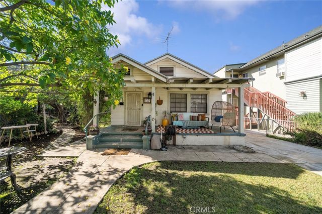 262 Thorne, Los Angeles, CA 90042