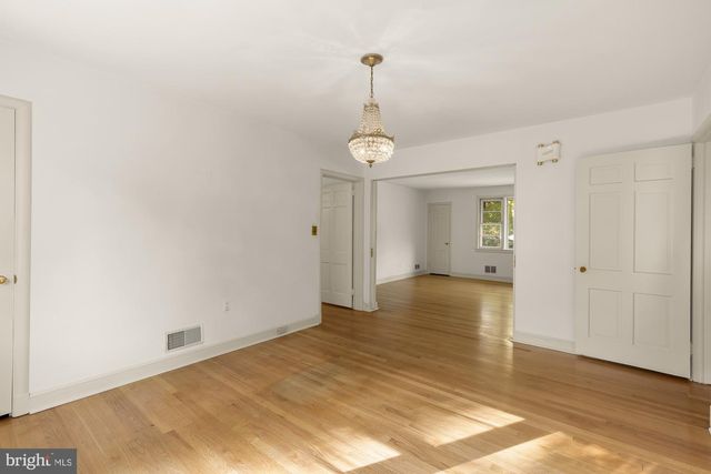 5611 BELMONT AVE, Chevy Chase, MD 20815
