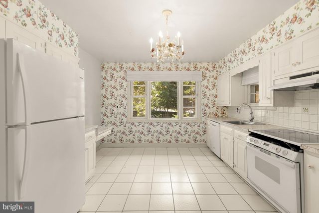 5611 BELMONT AVE, Chevy Chase, MD 20815