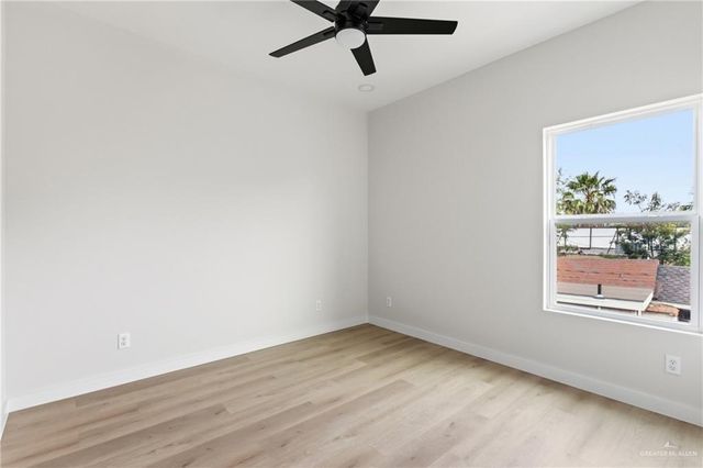 813 S Bicentennial Boulevard, Mcallen, TX 78501