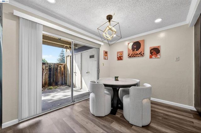 355 Parkview Terrace B9, Vallejo, CA 94589