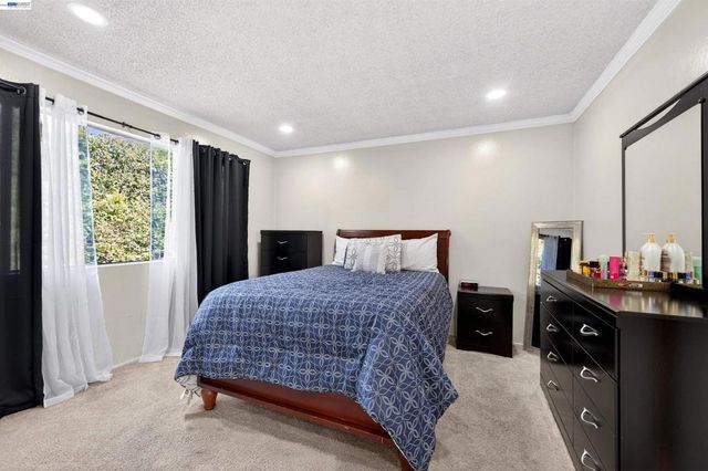 355 Parkview Terrace B9, Vallejo, CA 94589