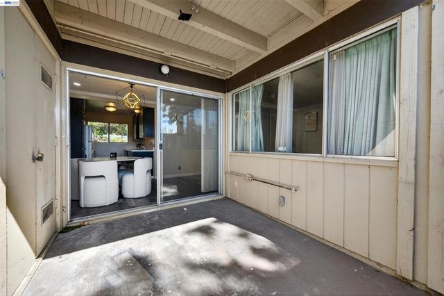 355 Parkview Terrace B9, Vallejo, CA 94589