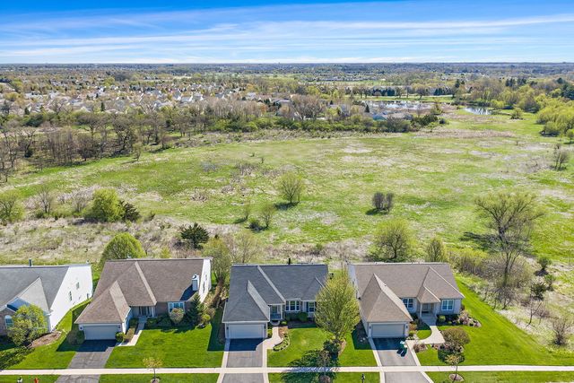 12646 Carmel Lane, Huntley, IL 60142