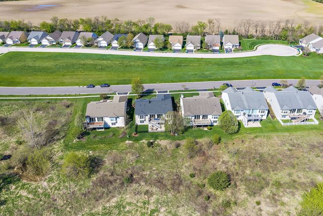 12646 Carmel Lane, Huntley, IL 60142