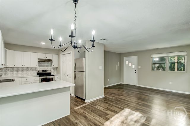 8618 Ferguson Avenue, Savannah, GA 31406