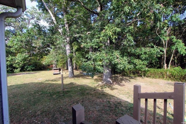 10991 S State Rd 43, Brookston, IN 47923