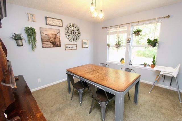 10991 S State Rd 43, Brookston, IN 47923