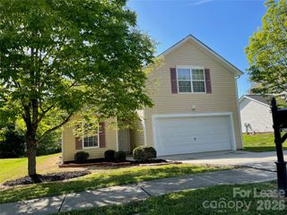 6228 Sid Crane Drive, Charlotte, NC 28216