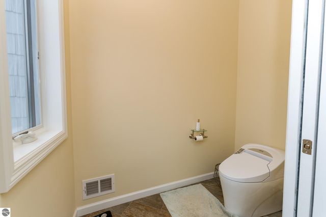 3195 S Rolland Road, Remus, MI 49340