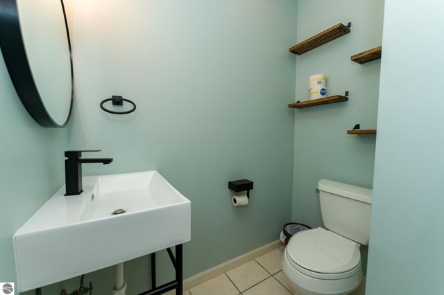 3195 S Rolland Road, Remus, MI 49340