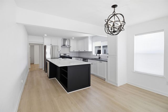 1539 E Woodin Boulevard, Dallas, TX 75203