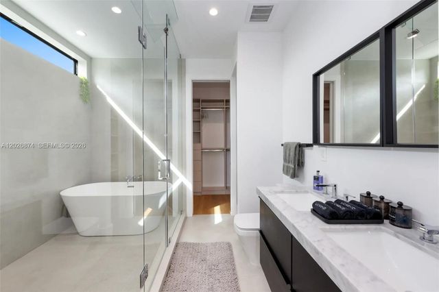 80 NW 45th St, Miami, FL 33127