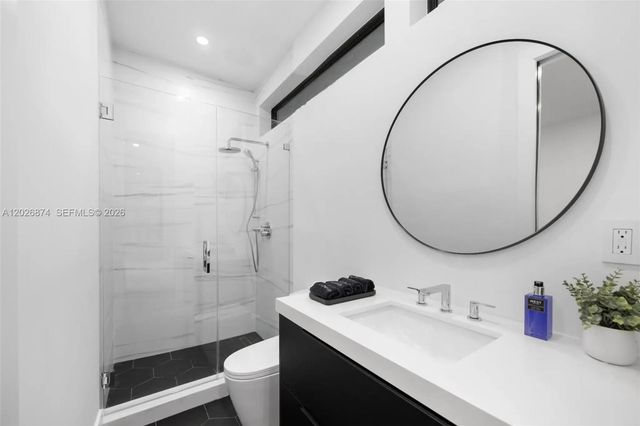 80 NW 45th St, Miami, FL 33127