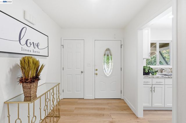2994 Rustic Dr, San Jose, CA 95124