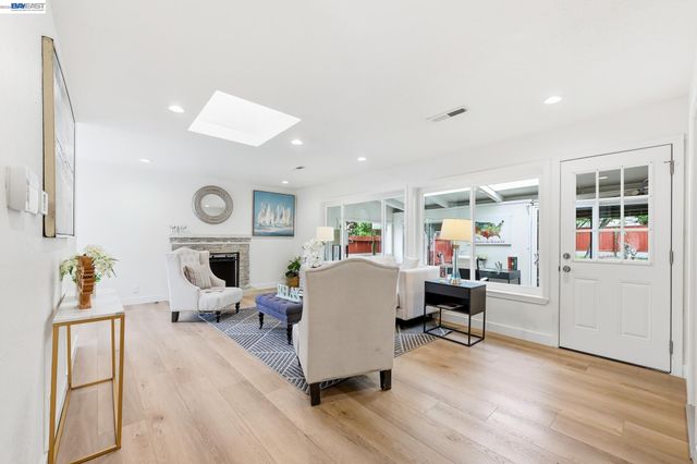 2994 Rustic Dr, San Jose, CA 95124