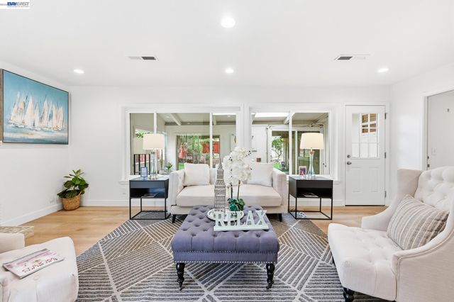 2994 Rustic Dr, San Jose, CA 95124
