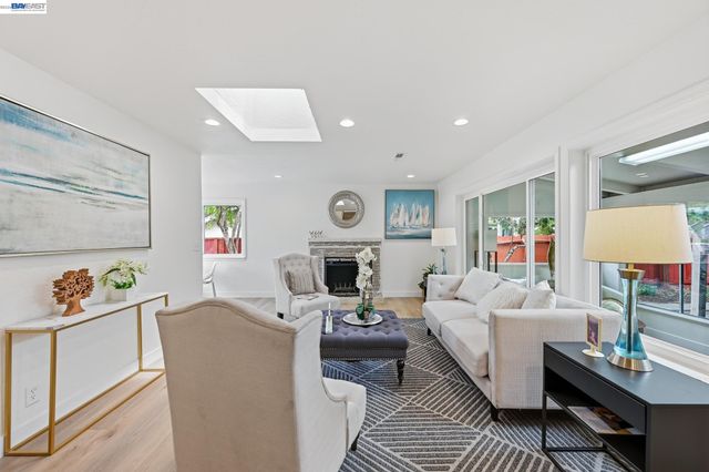 2994 Rustic Dr, San Jose, CA 95124