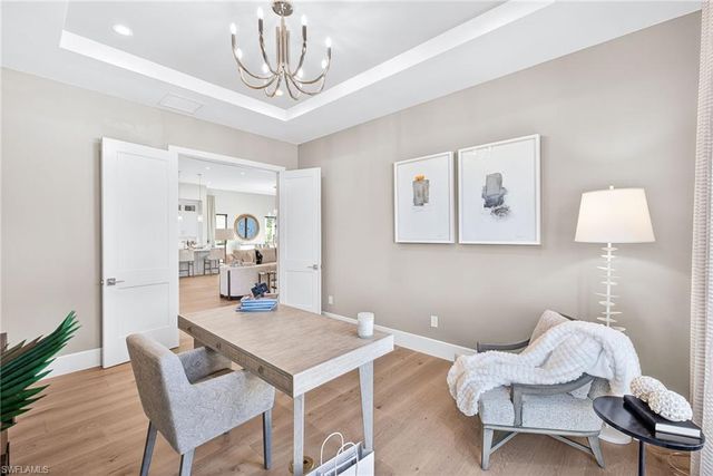 2051 Cambridge Park DR, Naples, FL 34109