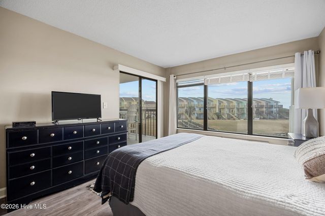 8801 Reed Drive 112, Emerald Isle, NC 28594