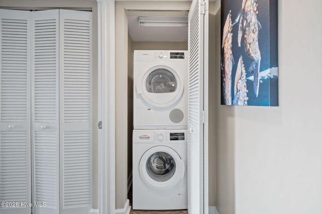 8801 Reed Drive 112, Emerald Isle, NC 28594