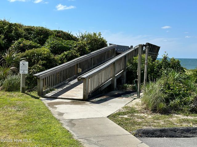 8801 Reed Drive 112, Emerald Isle, NC 28594