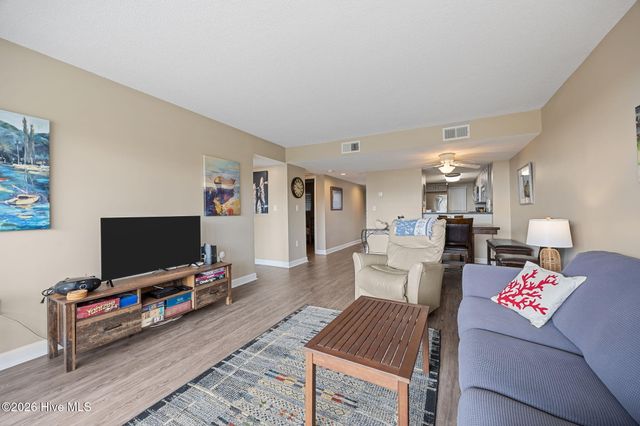 8801 Reed Drive 112, Emerald Isle, NC 28594