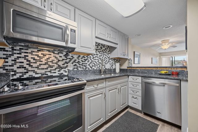 8801 Reed Drive 112, Emerald Isle, NC 28594