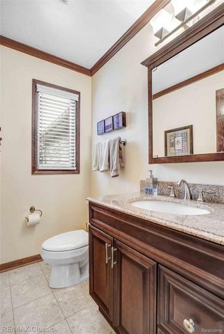 61653 GLENWOOD TRL Trail, Washington Township, MI 48094
