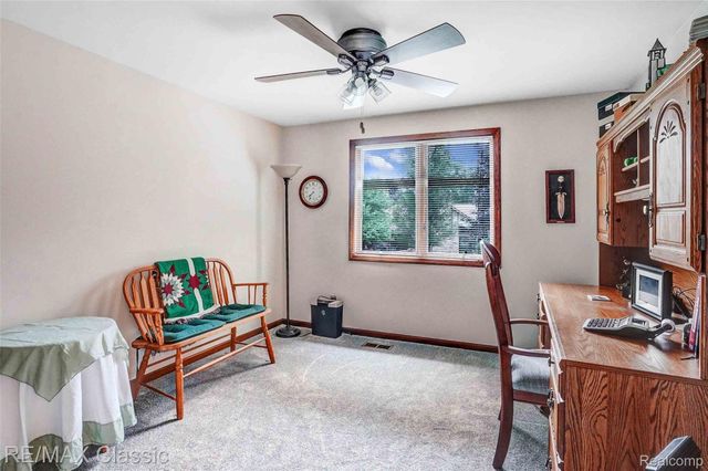 61653 GLENWOOD TRL Trail, Washington Township, MI 48094