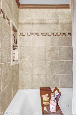 61653 GLENWOOD TRL Trail, Washington Township, MI 48094