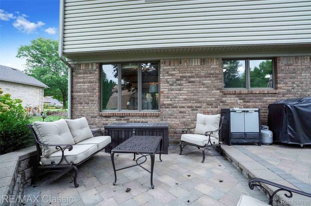 61653 GLENWOOD TRL Trail, Washington Township, MI 48094