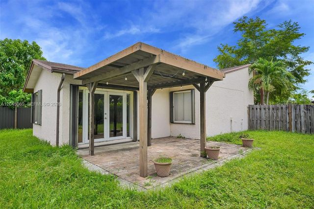 9786 SW 147th Court, Miami, FL 33196