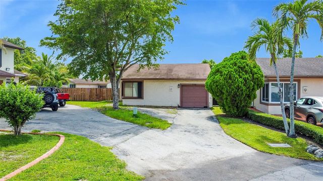 9786 SW 147th Court, Miami, FL 33196