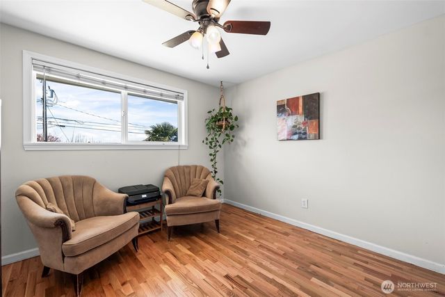 1841 N Lenore Drive, Tacoma, WA 98406