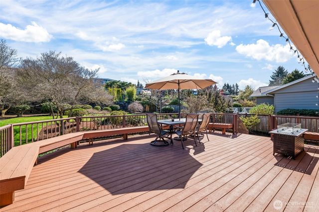 1841 N Lenore Drive, Tacoma, WA 98406