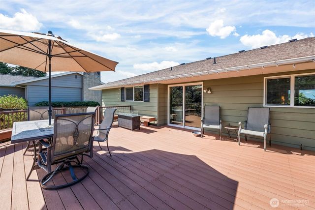 1841 N Lenore Drive, Tacoma, WA 98406