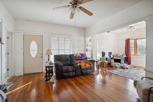 226 Campbell Avenue, Waterloo, IA 50701