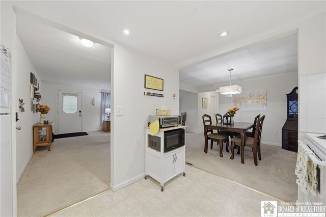 100 Carriage Drive 4, Orchard Park, NY 14127