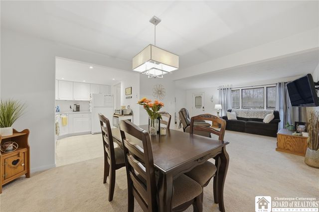 100 Carriage Drive 4, Orchard Park, NY 14127