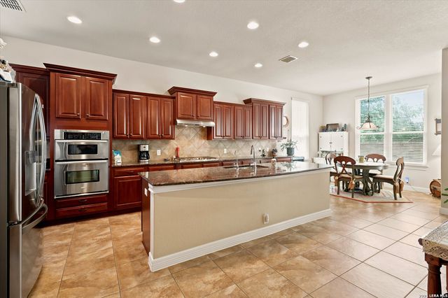 12338 Prince Solms, San Antonio, TX 78253
