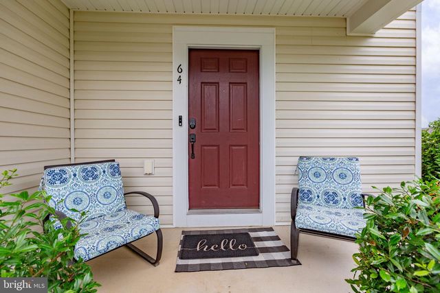 64 CHARTER GATE DR, Fredericksburg, VA 22406