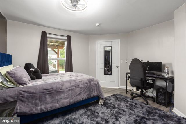 64 CHARTER GATE DR, Fredericksburg, VA 22406