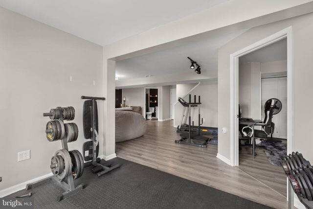 64 CHARTER GATE DR, Fredericksburg, VA 22406