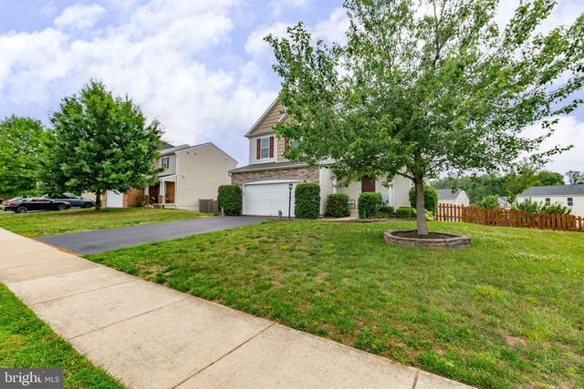64 CHARTER GATE DR, Fredericksburg, VA 22406